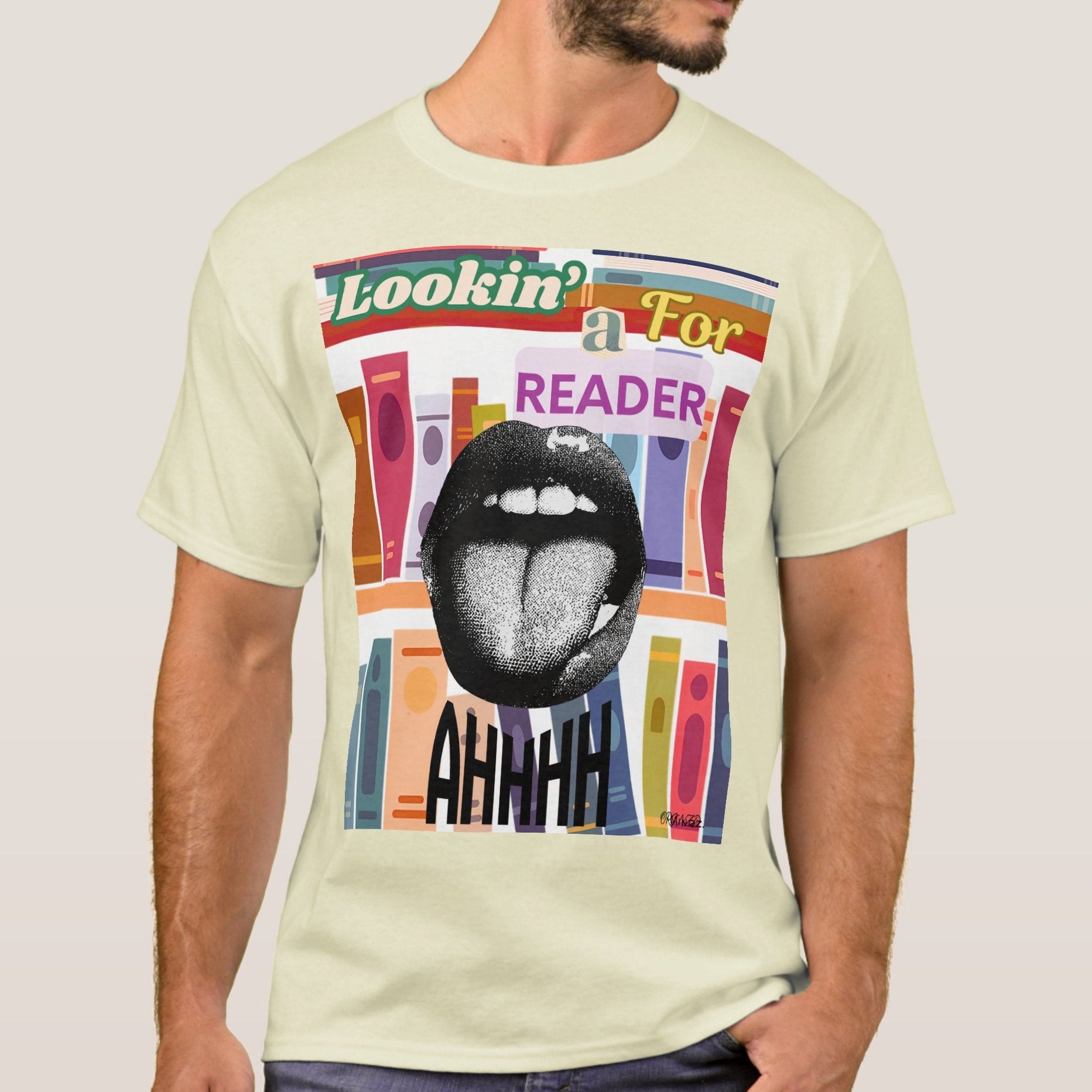 “Lookin’ for a Reader” Tee